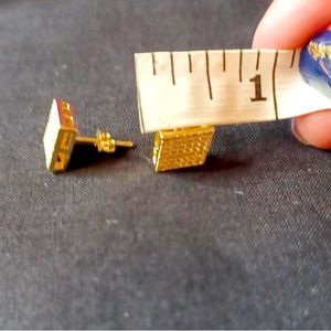 New iced out earrings for men or women